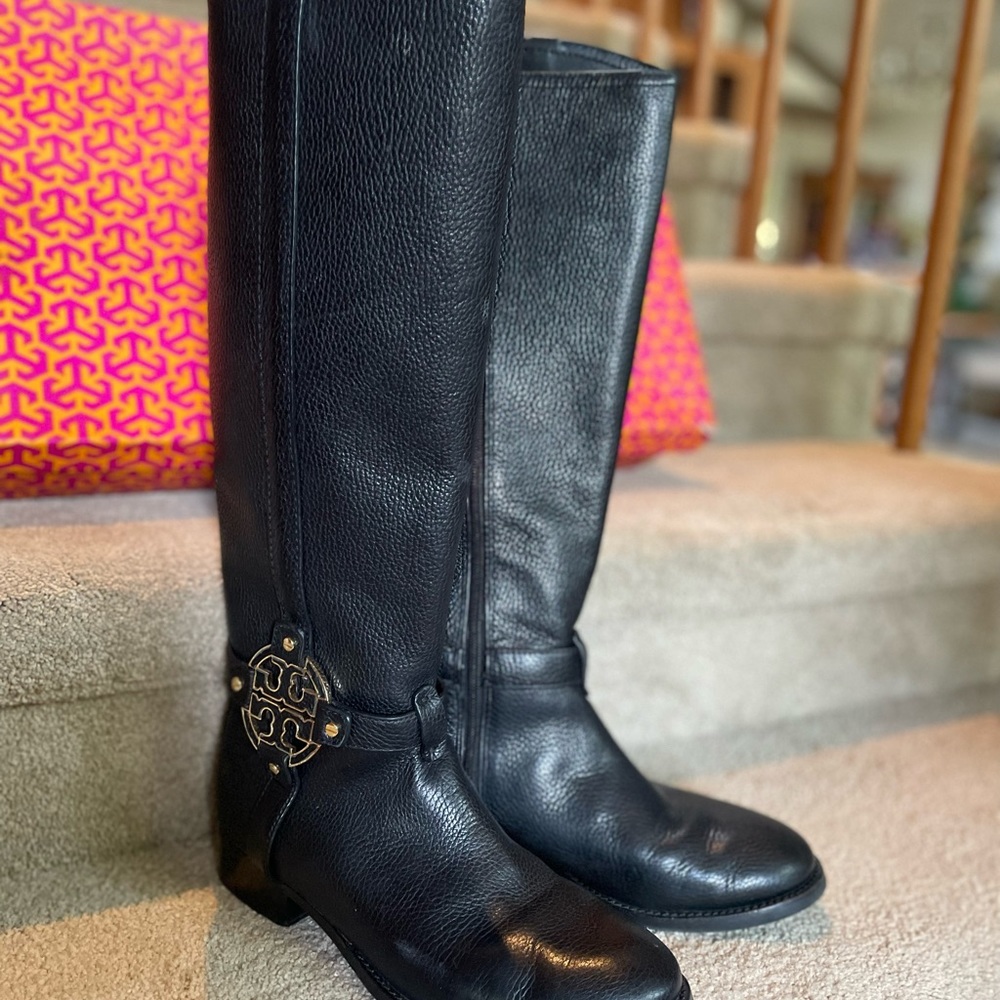 Tory Burch Amanda black tumbled leather Riding Boots 👢